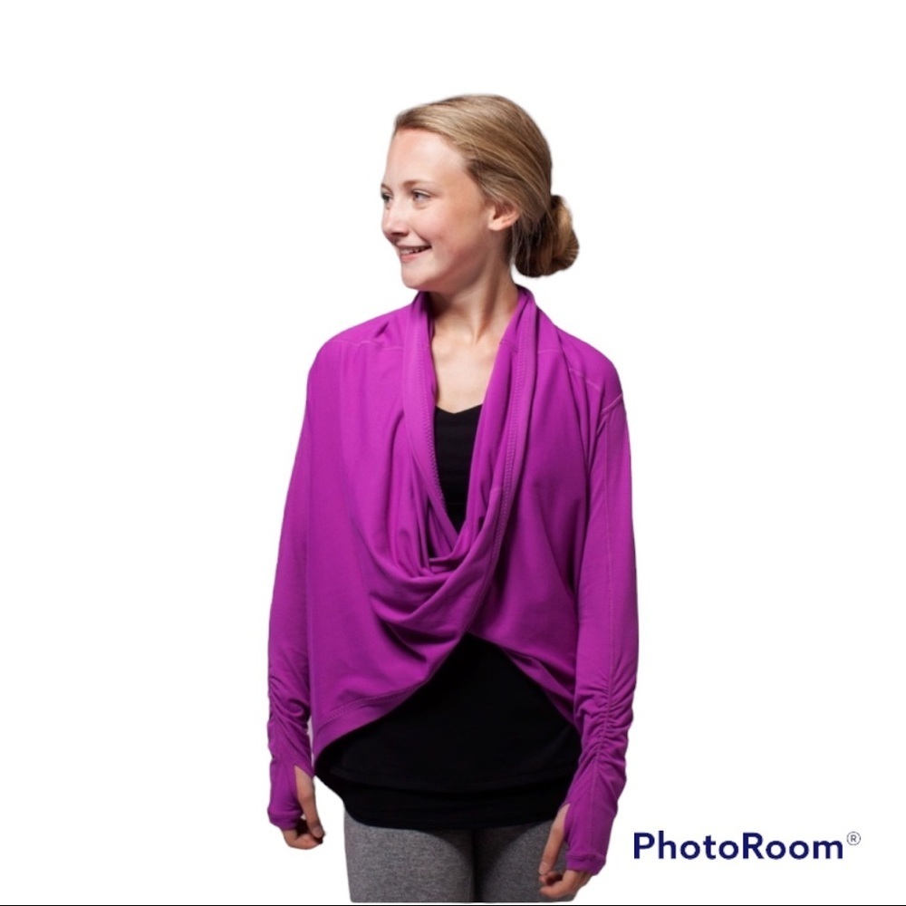 Ivivva Lululemon Magenta 4 Count Twist Wrap Hooded Shawl size 12